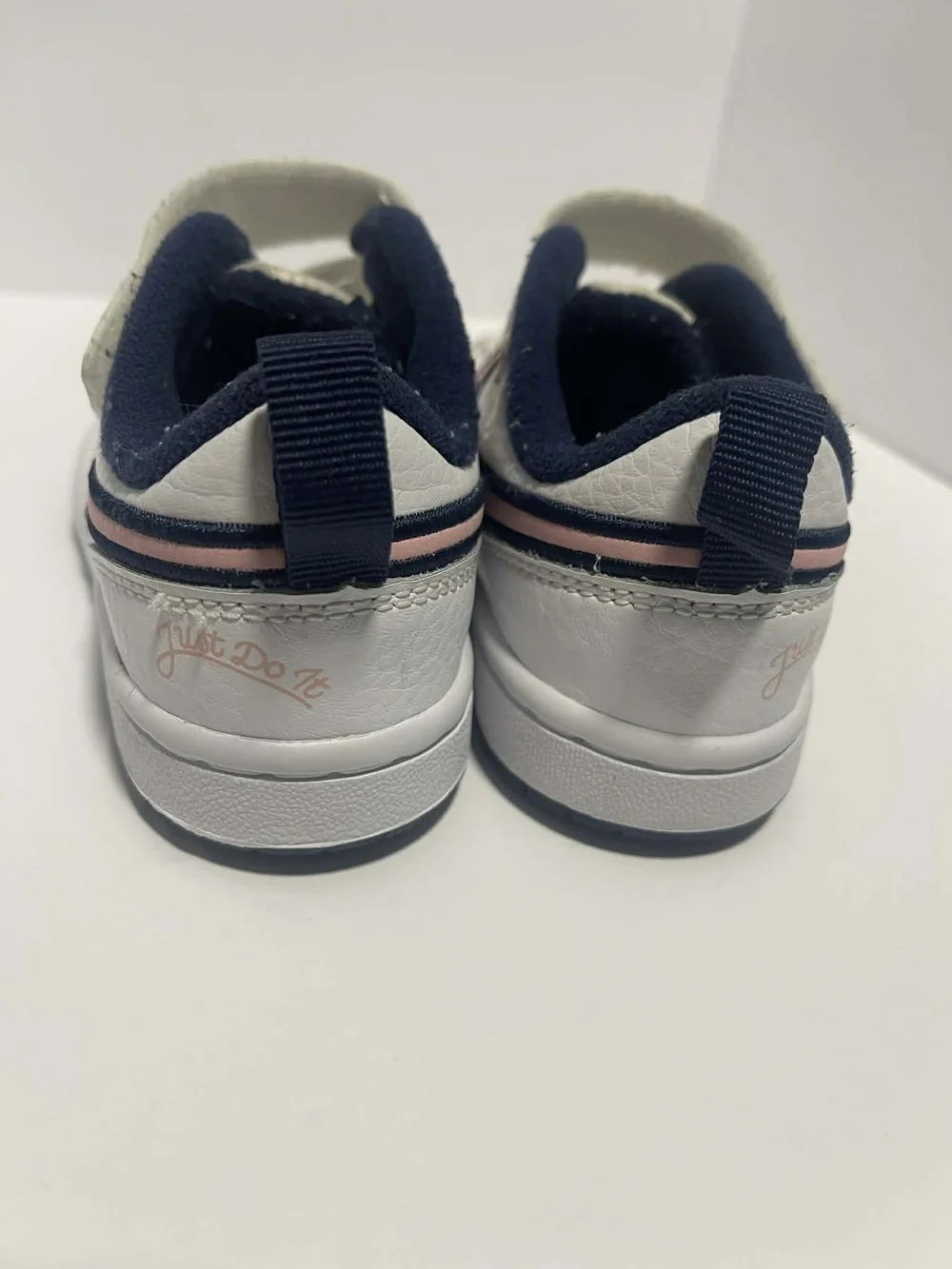 Nike Kids' White & Pink Swoosh Velcro Sneakers - Picture 6 of 10